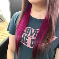 ダメージレスブリーチ+インナーカラー+似合わせカット