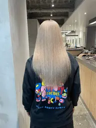 🌈ケアブリーチの4倍ケア!?🌈リタッチのみでブロンドにエフェクトリタッチ✨️✨️