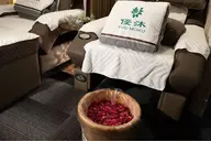 お試しコース足ツボ30分+漢方草本足湯15分 ¥4900