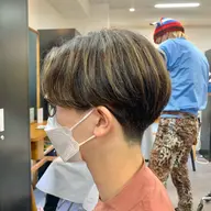 ◆自然なストレート💥◆カット＋縮毛矯正💈平日限定💈 ※土日祝+1000円