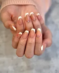 きれいめ・フレンチネイル🌸