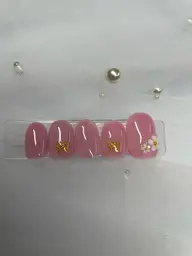 (定額)オーダーネイルチップ(ワンカラー➕小パーツ爪4本程度)