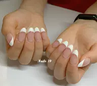 【初回オフ無料】HANDフレンチ🩷