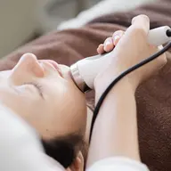 韓国発祥【毛穴の消しゴム】ポレーション導入フェイシャル！たるみ改善、シミ改善、シワ改善、再生美容