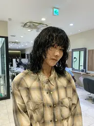 顔まわりレイヤーカット＋くるくるパーマ🌀