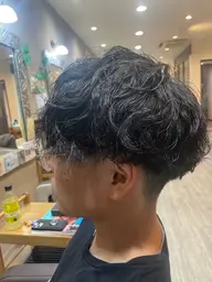 《初回限定》カット+パーマ+うるつやトリートメント¥9900