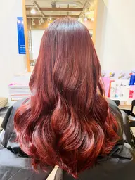 髪質改善カラー✨¥11000→¥8800髪の毛のダメージが気になってカラーに抵抗がある方カラーしながらキレイしたい方