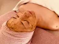 実感9割超え🩷最高峰ハーブピーリング🌿肌荒れ,ニキビ,ニキビ跡お悩みはコチラ🧖♀️ダウンタイム有