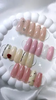 【オフ無】April nail🌸✨