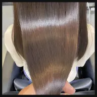 🌈髪質改善🌸『絹髪ストレート』(縮毛矯正)&潤艶トリートメント【🕊️メンズも大歓迎✨】韓国🍀ミニモ学割🉐U30