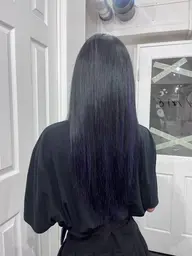 「1日2名限定！梅雨前クーポン」 ☔️ナチュラル縮毛矯正＋選べるトリートメント☔️#韓国#ミニモ学割