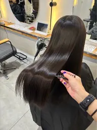 *リピーター限定*【🍒酸性縮毛矯正+カット🍒】