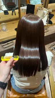 縮毛矯正🩵『10500円➡️3000円🌟』特別価格にてご案内しております‼️