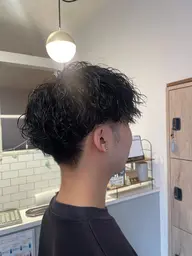 (メンズ)カット+デザインパーマ＋眉カット