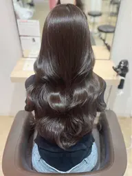 似合わせカット+艶感カラー+内部補修トリートメント付き