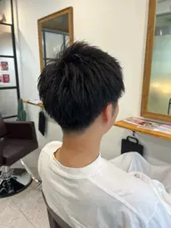 ✨炭酸シャンプー付きメンズカット+眉カット✨¥8,000→¥6,000‼️