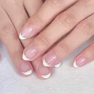 【☑ラメラインあり🖌️】フレンチネイル