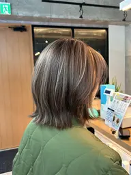 立体感ハイライト+カット👸🏻お白髪ぼかしハイライトの方もこちらです!💁🏻♀️
