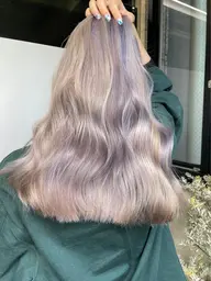 【🌿新規限定】ケアブリーチデザインカラー+うる艶トリートメント🌈Wカラー、インナーカラー、ハイライト🌈