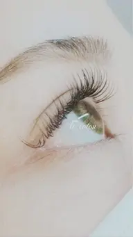 フラットラッシュ100〜120本(オフ込+アイシャンプー付)