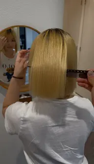 今話題沸騰のブリーチ毛でもかけられる縮毛矯正🔥(顔出し動画撮影可能な方)