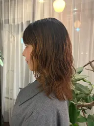 【女性限定　カット+ケアパーマ　※16時​〜​のみ　】　ケア剤を使いながらダメージレスなパーマメニューとなっております🌿