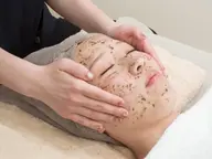 ゴワついた肌がつるつや韓国美肌に🌿✨【ハーブピーリング】お試し60分¥16,500 → ¥9,900