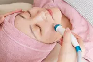 1ヶ月以内1,000円オフ【黒ずみ毛穴＆ニキビ跡解消✨】大人気❣️3stepハイドラ毛穴洗浄フェイシャル（約30分）