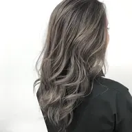 ケアブリーチ使用/オリジナルバレイヤージュ＋カット＋TOKIOトリートメント✨¥18000