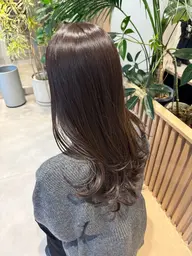 ミディアムヘアカット✂️➕艶トリートメント🌟