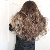 【周りと差がつく理想のハイトーンに✴︎】ダブルカラー+最高級トリートメント✨