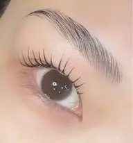 【レディース限定モニター価格】《4/20までの特別価格》ハリウッドブロウリフト（眉毛ワックス込）＋似合わせまつげパーマ