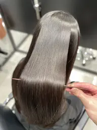 【癖毛対応】美髪矯正（トリートメント込み）+カット