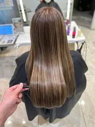 【大人オシャレなハイライトカラー✨️】ハイライト➕オンカラー