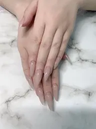 【チップ長出し】ワンカラー・ラメグラ+パーツ2個