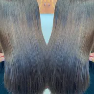 ✨minimo限定メニュー✨艶感たっぷりの新色カラー+美髪ケアトリートメント