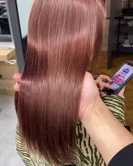 【🌸人気メニュー🌸クセ毛にお悩みの方】縮毛矯正➕ケアカラー➕全体カット➕髪質改善トリートメント
