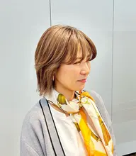 ハイライトカラー(ブリーチ、オンカラー各1回含む) ※鎖骨下からロング料金+1,000円頂いてます。白髪ぼかしも対応可