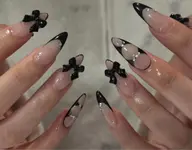 チップ長さ出しカラーフレンチネイル