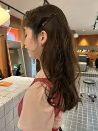 ブリーチなしのダブルカラー🤍カラー剤で明るくしてからカラーをするのでワンカラーよりも高発色に🤍