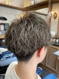 平日限定お得なクーポン！！ カット＋パーマまたはカラー＋トリートメント