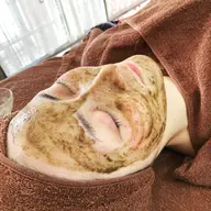 【国産ハーブピーリング】即実感🌿トラブル続きの肌に…肌艶劇的🆙ダウンタイム＆剥離なしです🎶