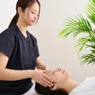 ✨頭から引き上げる✨【小顔矯正+美顔マッサージ】+【頭蓋骨矯正】50分＜顔やせ/たるみ/目を大きく/ハチ張りなど＞