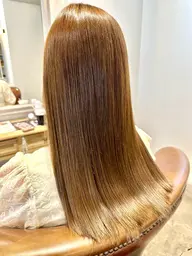 [髪質改善⭐️］酸性ストレート・保湿トリートメント