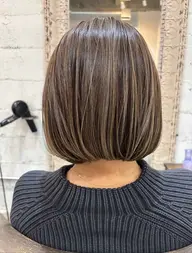 破格❗️【白髪ぼかしハイライト✨】ケアブリーチ使用‼️白髪染め、グレーカラー