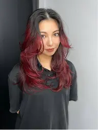 顔周りのレイヤーカット、ワンカールで作れる外国人風レイヤーカット