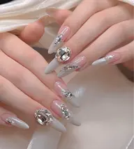 【チップ長さ出し】150分持ち込みデザイン・アート10本　初回ジェルオフ無料