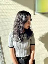 HANAのコハルちゃんみたいなカーリーヘア🌟　カット+パーマ　¥14,000