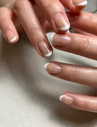 オフ込み🦢フレンチネイル