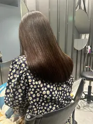 【minimo限定価格】ダメージ気になる方におすすめ!🩶カット+髪質改善カラー🩶